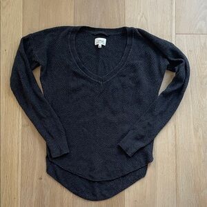 Black V-Neck Long Sleeve Sweater